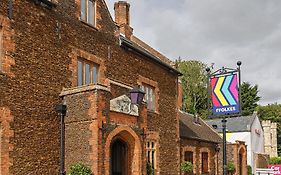 Ffolkes Arms Hotel  3*